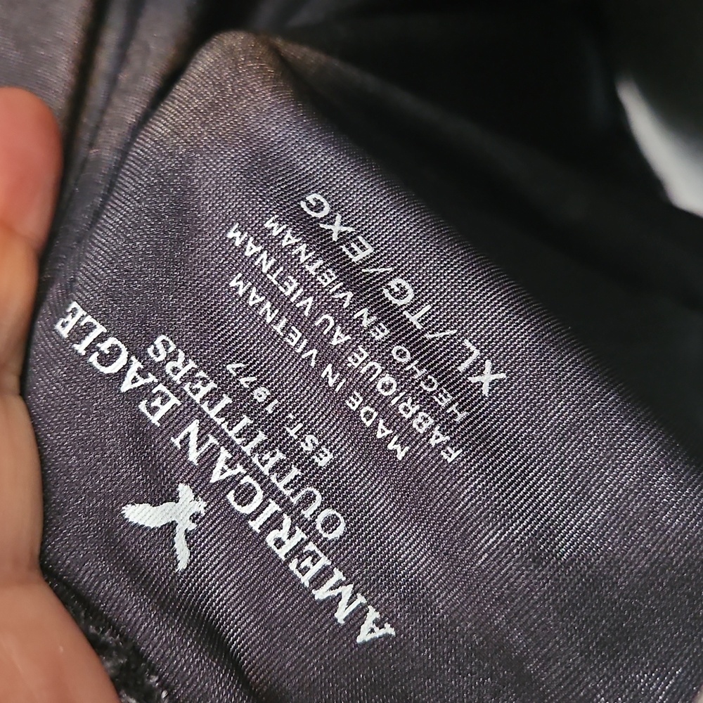 American Eagle Outfitters velour tank - Picture 6 of 6